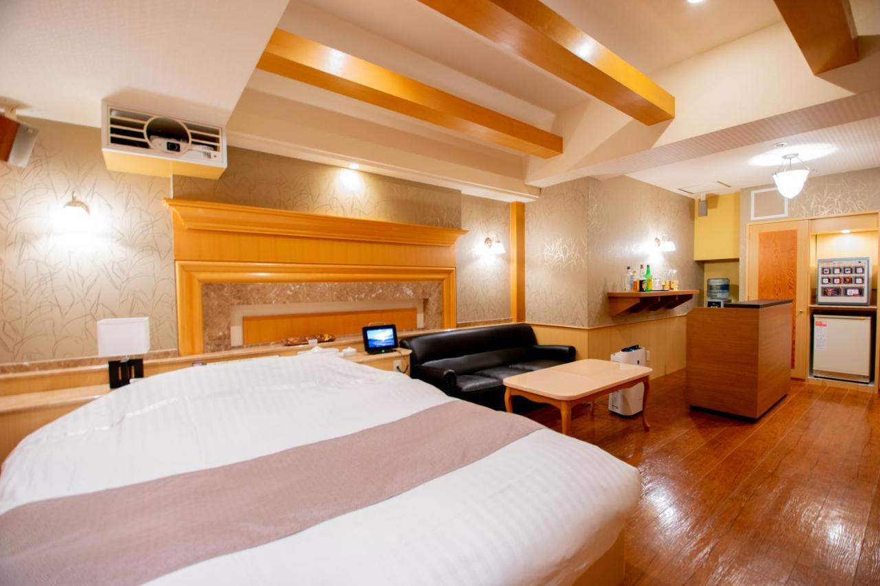 Hotel Luna Sendai -Adult Only Zewnętrze zdjęcie